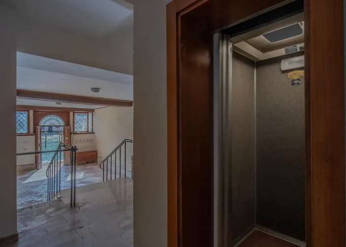 Ca' Marcello Ponente * البندقية